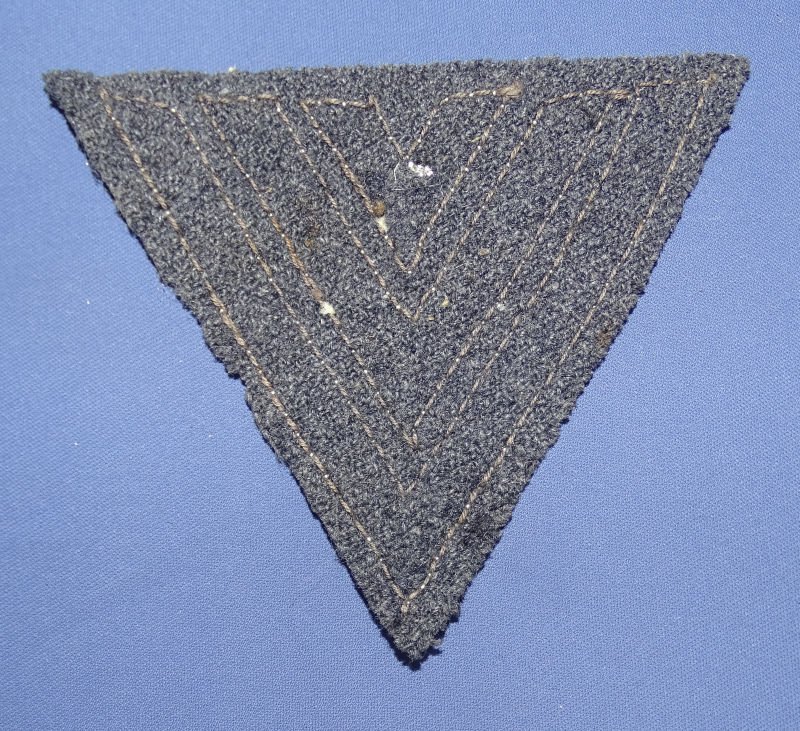 Luftwaffe Obergefreiter Stabsgefreiter's Chevron — image 2