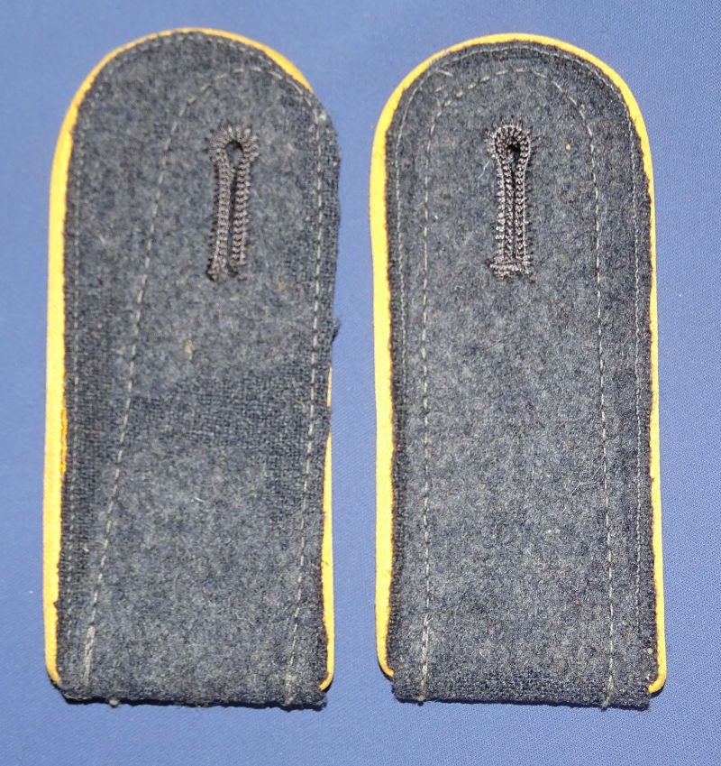 Pair Luftwaffe Flight Shoulder Straps — image 2