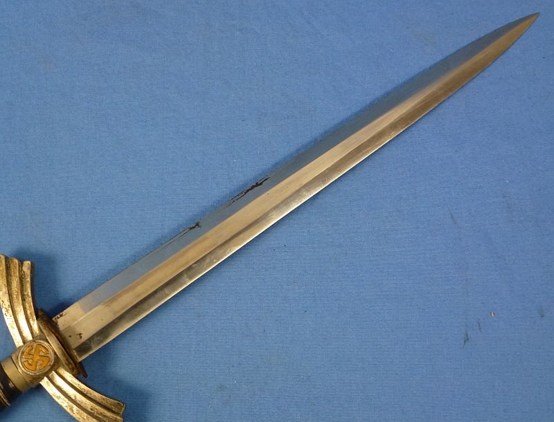 WWII First Model Luftwaffe Officer Dagger — image 5