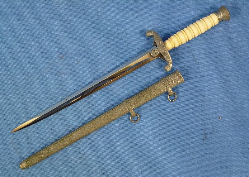 WWII German Miniature Army Officer Dagger — image 2