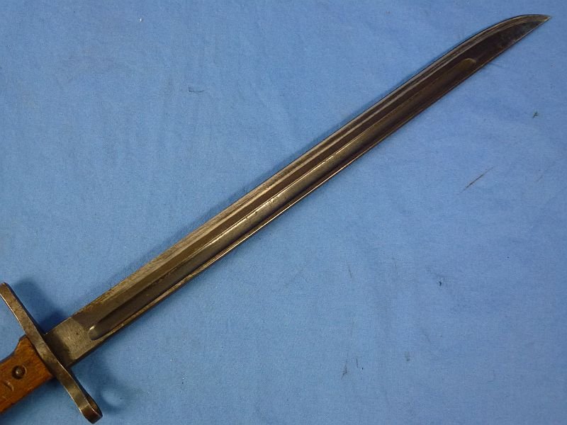 Arisaka Rifle Bayonet by National Denki under Kokura Arsenal Supervision with Rubberized Canvas Scabbard and Frog — image 5