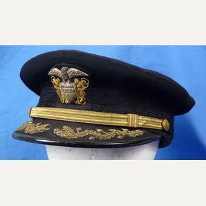 WWII Senior U.S. Navy Officer Visor Cap