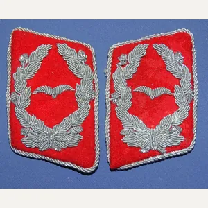 Pair Luftwaffe Flak Major's Collar Tabs