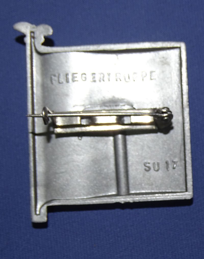 Luftwaffe Flight Flag Plastic Tinnie — image 2