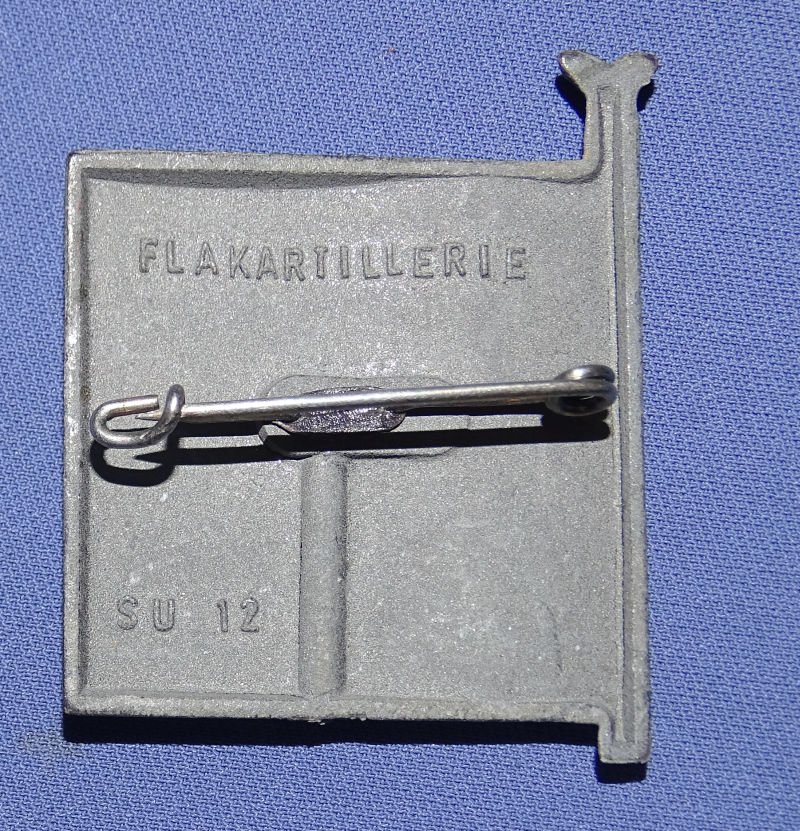 German Army Flak Artillery Flag Plastic Tinnie — image 2