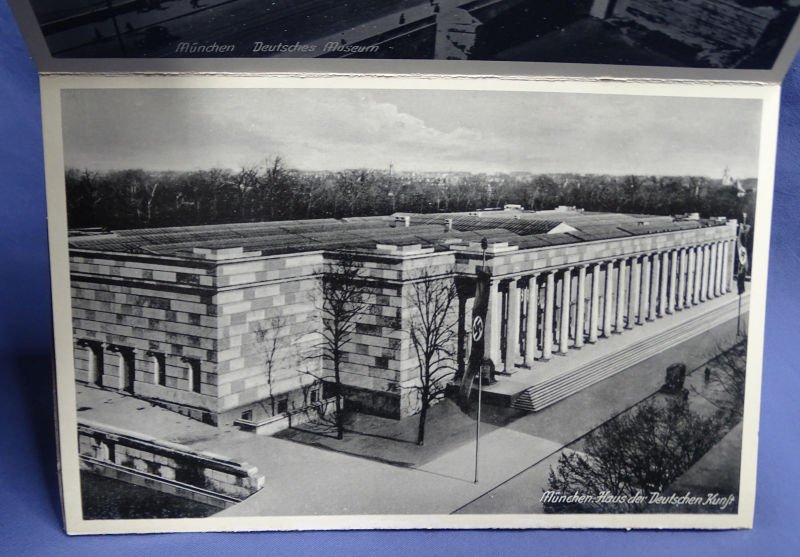 Third Reich Munich Postcard 12 Card Booklet — image 4