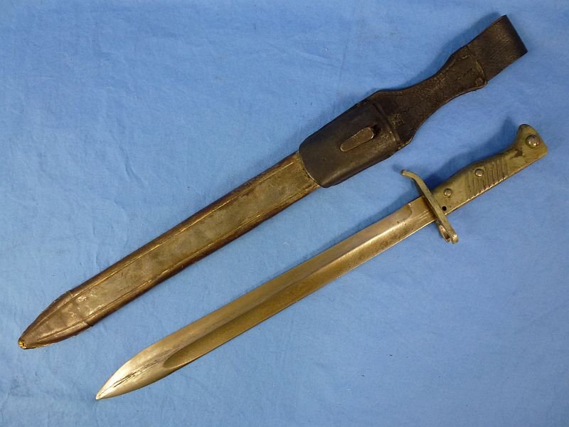WWI German Steel Hilt Ersatz Bayonet with Frog — image 2
