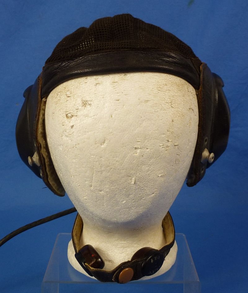 World War II Luftwaffe LKpN101 Summer Flight Helmet with Throat Microphone — image 2