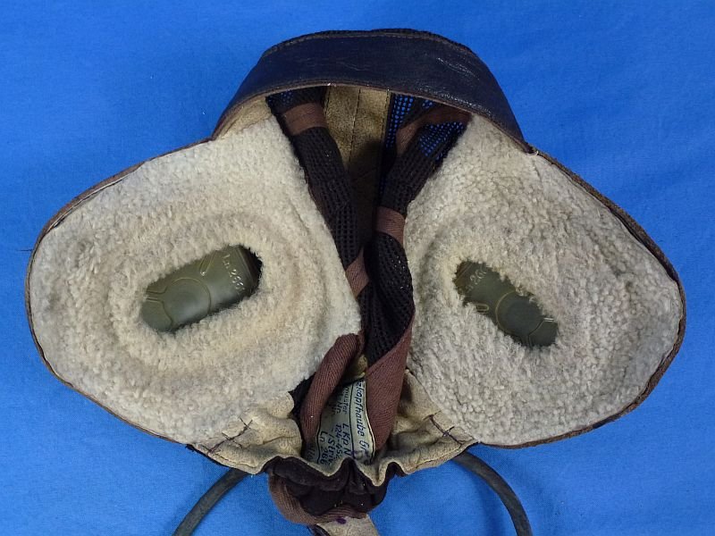 World War II Luftwaffe LKpN101 Summer Flight Helmet with Throat Microphone — image 9