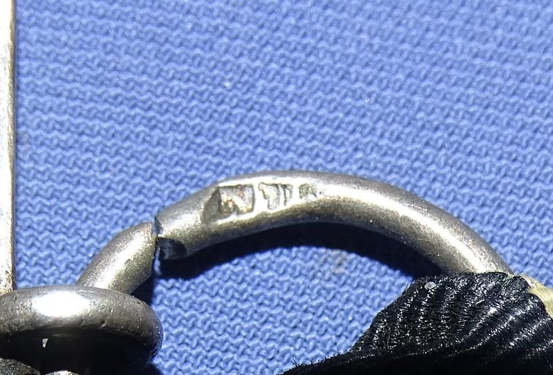 1914 Iron Cross 2nd Class With Silver Eagle On Ribbon — image 2