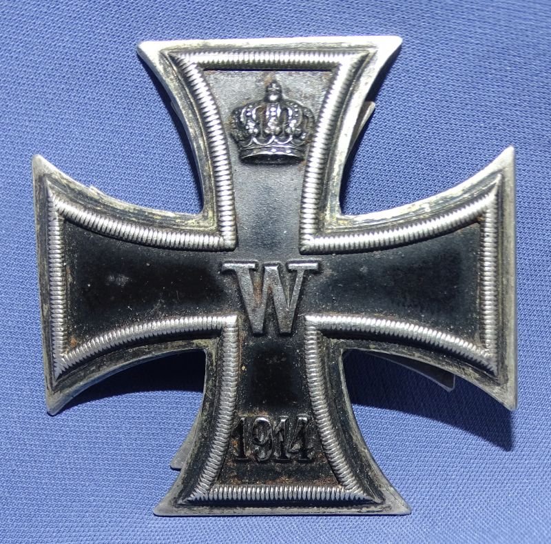 Uncommon 1914 Screw Back Iron Cross 1st Class 1914 by Meybauer — image 4