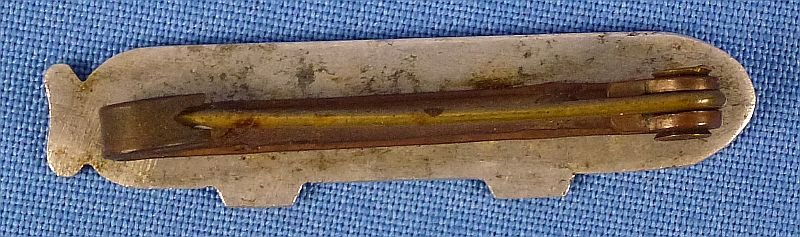 WWI Zeppelin 'L 33' Badge Made from the Downed Airship's Wreckage — image 2