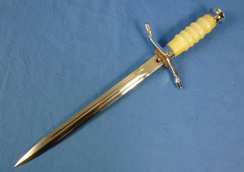 DDR East German Oberst of Border Troops Uniform with Dagger — image 13