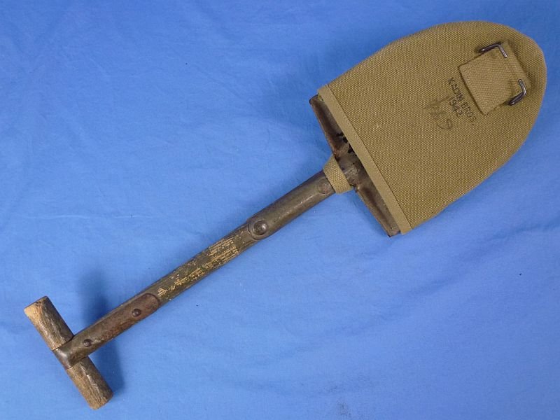 1942 Dated Model 1910 T-Handle Entrenching Shovel with Canvas Cover — image 2