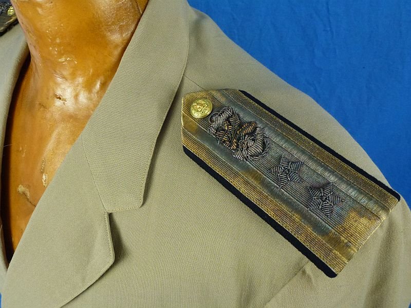 The Uniform of U.S. Navy Rear Admiral Bernhard Henry Bieri — image 5