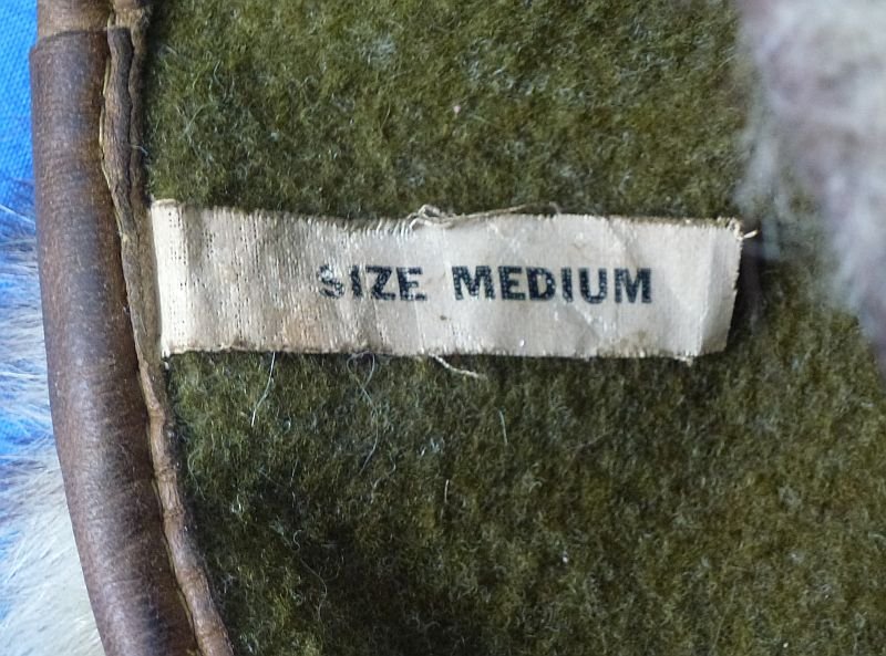 WWII USAAF Arctic Wolf Fur Mittens — image 3