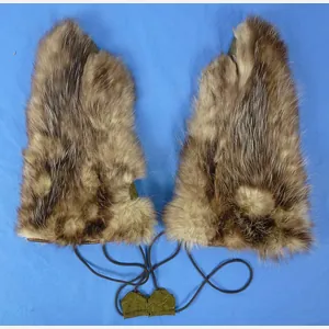 WWII USAAF Arctic Wolf Fur Mittens