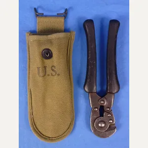 WWII US Army Wire Cutters in Belt Pouch