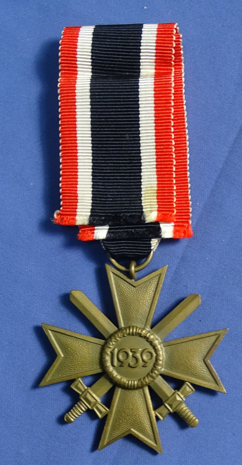 1939 2nd Class War Merit Cross — image 2