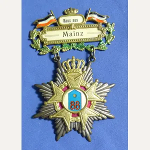 WWI Imperial German Raus aus Mainz 88th Badge