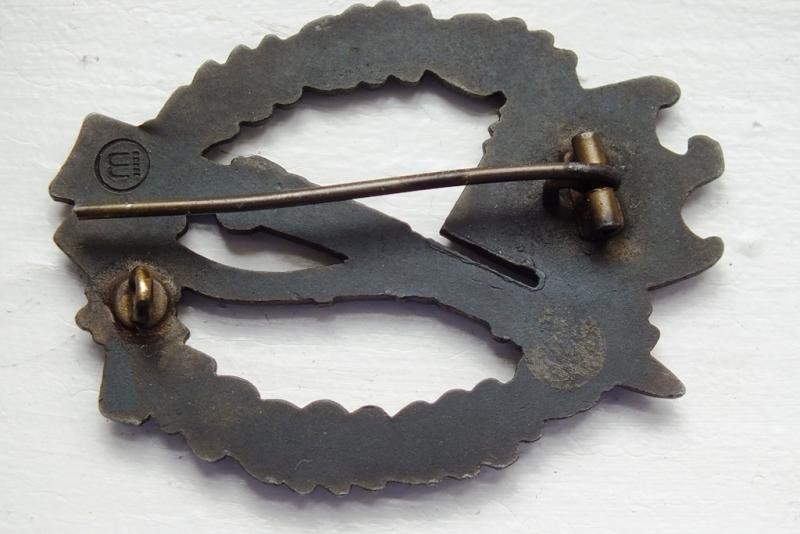 BRONZE INFANTRY ASSAULT BADGE SUPERB — image 2