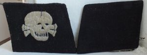 WSS TOTENKOPF COLLAR TAB SET