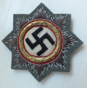 GERMAN CROSS IN GOLD CLOTH TYPE UNISSUED