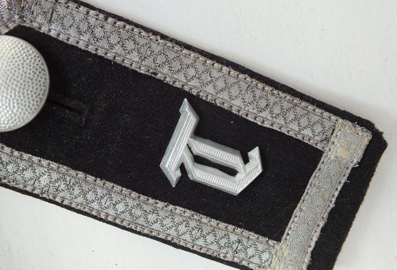 SS-TV THURINGEN NCOs SHOULDER BOARD — image 3