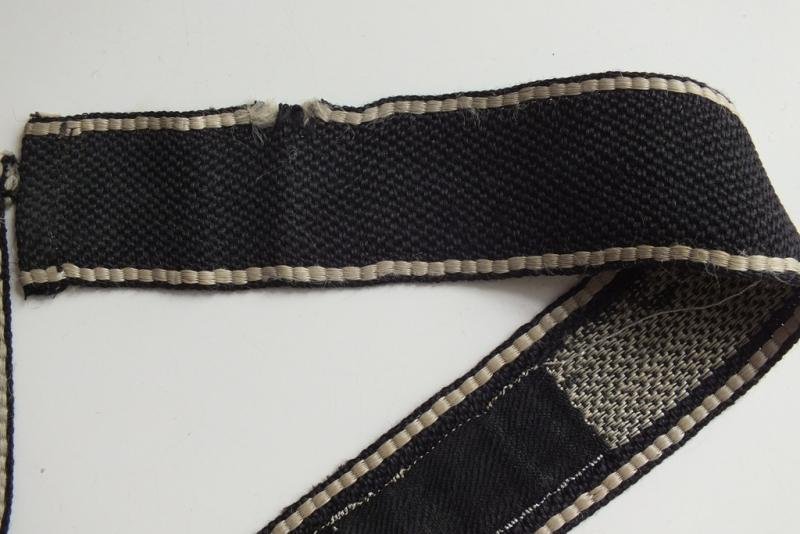 WSS DAS REICH FLAT WIRE CUFF TITLE — image 7