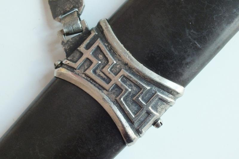 SS CHAINED DAGGER — image 3