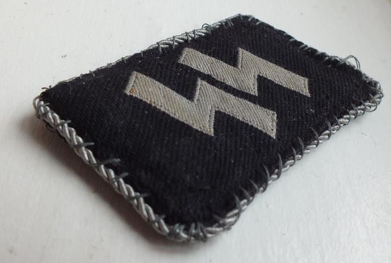 WSS BEVO EM RUNIC COLLAR TAB SERVICE USED OFFICER UPGRADED — image 3