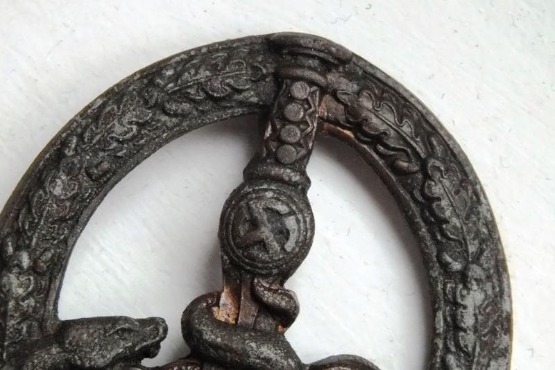 BRONZE ANTI-PARTISAN AWARD — image 3