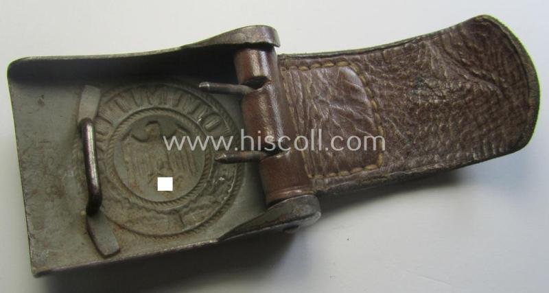 Moderately used, 'standard-issue'-pattern, WH (Heeres) field-grey-toned- and steel-based belt-buckle being a maker- (ie. 'R.S.&S.'-) marked example that comes mounted onto its 'R. Sieper u. Söhne'-marked and/or '1940'-dated tab — image 4