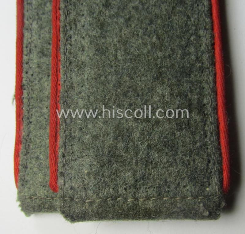 Pair of WH (Heeres) EM-type shoulderstraps: 'Soldat eines (Sturm)Art.-Abtgs. o. Rgts.' — image 2