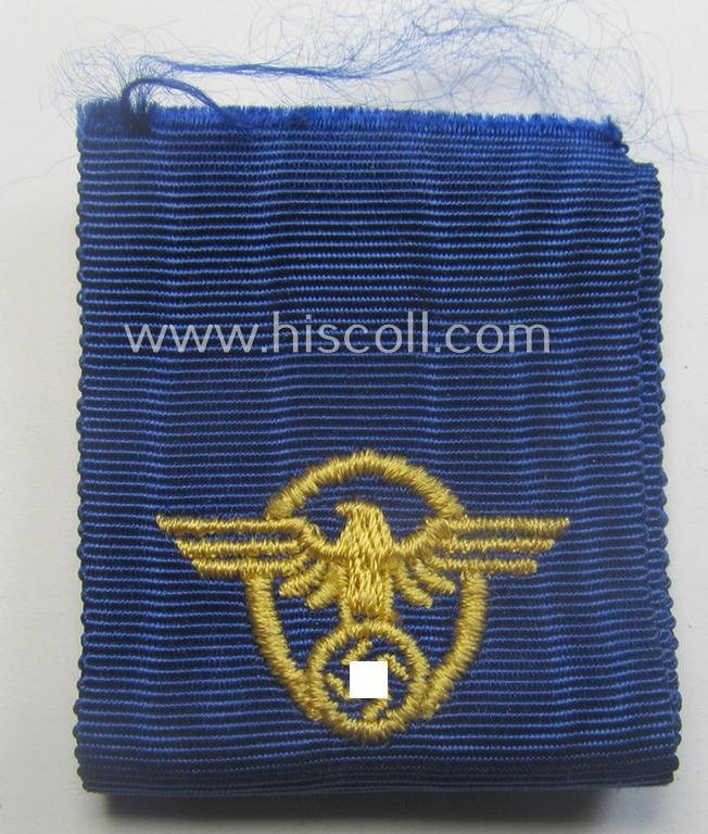 Golden-class 'Pol.-Dienstauszeichnung 1. Stufe' (or: police loyal-service medal first-class) that comes stored in its period, green-coloured (and luxuriously styled!) etui and that comes with its accompanying ribbon (ie. 'Bandabschnitt') — image 7