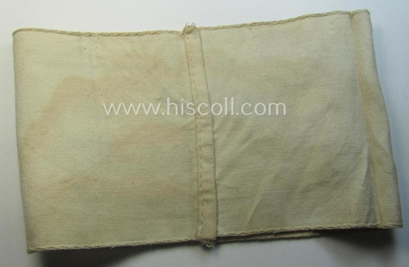 Beige-white-coloured- and/or linnen-based armband (ie. 'Armbinde') as was executed in the 'thicker-styled' fabric as was intended for WH (Heeres) staff-members working as: 'Hilfs-Krankenträger' — image 5