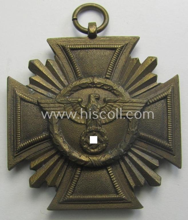 'N.S.D.A.P. D.A. in Bronze' (ie. '3. Stufe für 10 Jahre t. D.') being a non-maker-marked- (and/or 'regular-weight') example that comes stored in its typical two-pieced 'RzM M1/120'-marked etui — image 2