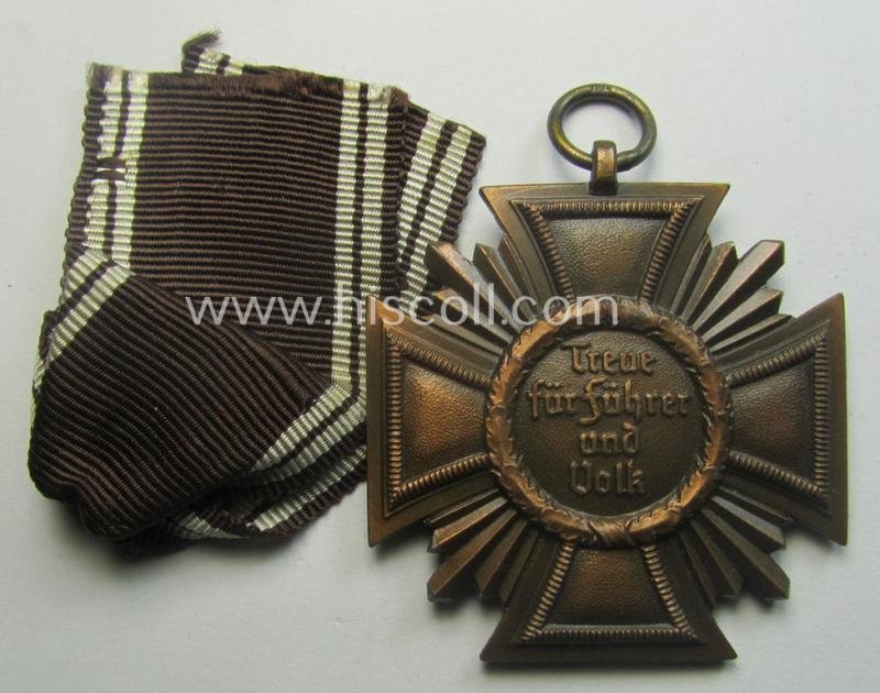 'N.S.D.A.P. Dienstauszeichnung in Bronze' (ie. '3. Stufe für 10 Jahre t. Dienste') being a clearly maker- (ie. '14'-) marked- (and typical 'light-weight'!) example as was produced by the maker (ie. 'Hersteller') named: 'L.Chr. Lauer' — image 3