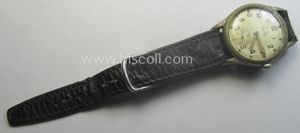 WH (Kriegsmarine) WWII-period wrist-watch (or: 'Dienstuhr') of the make: 'K.M. …