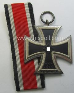 'Eisernes Kreuz II. Klasse' being a maker- (ie. '100'-) marked …