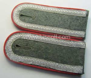 Pair of WH (Heeres) early- (ie. mid-) war-period- (ie. 'M40'- …