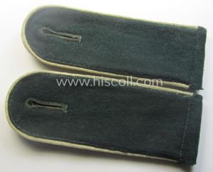 Pair of WH (Heeres), early- (ie. pre-) war-period- (ie. 'M40'-pattern) …