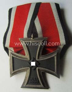 'Einzelspange' (ie. single-pieced medal-bar) showing an Iron Cross 2nd class …