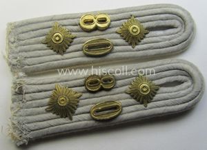 Pair of 'cyphered', WH (Heeres) officers'-type shoulderboards as was intended …