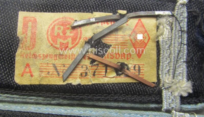 Moderately used pair of: 'Flieger-HJ' (ie. flight 'Hitlerjugend'-) shoulderstraps as was intended for usage by an: 'HJ-Obergefolgschatsführer' who was attached to the: 'Bann 255' (Bann 255 = 'Bann Helmstedt') — image 5