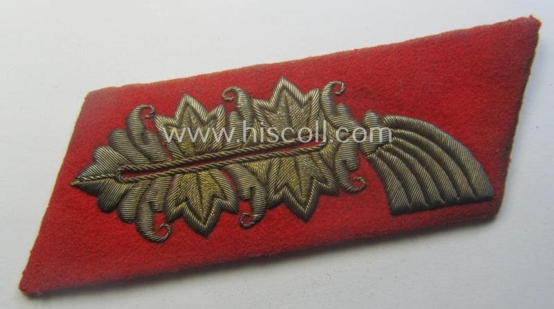 Truly worn- and clearly tunic-removed, fully matching pair of WH (Heeres) 'Kragenspiegel für Generale des Heeres' — image 2