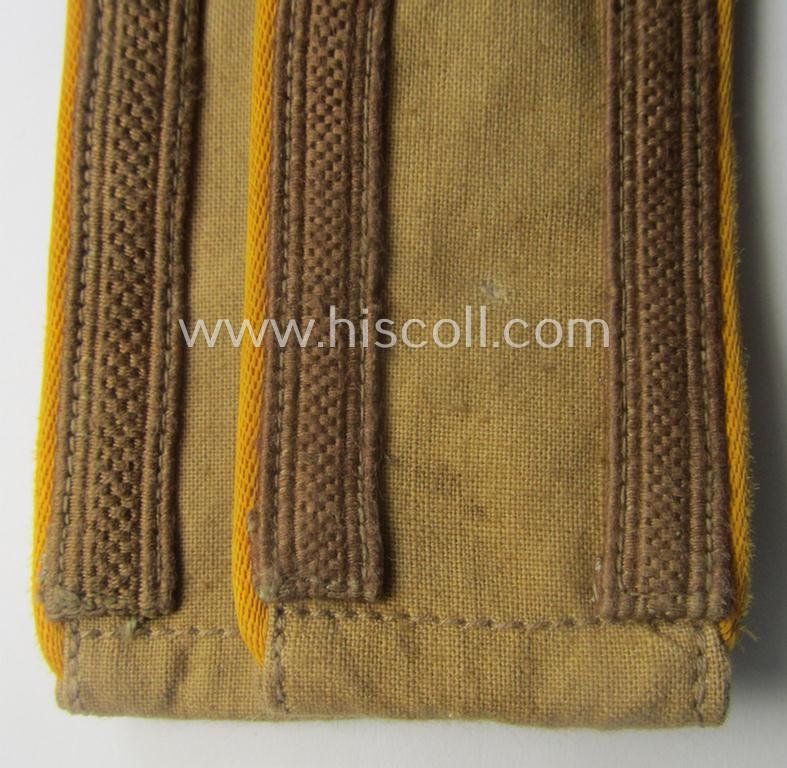 Pair of WH (Luftwaffe) 'tropical-styled' shoulderstraps (as was specifically for usage on the tropical-shirts ie. tunics) as was intended for usage by an: 'Uffz. der Flieger- o. Fallschirmjäger-Trpn.' — image 2