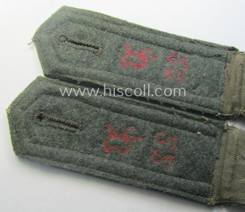 Pair of WH (Heeres), neatly 'cyphered' ('M36'- ie. 'M40'-pattern and pointed-style) NCO-type shoulderstraps: 'Uffz. des Panzerjäger-Abtlgs. 22' — image 4