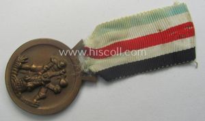 Golden-bronze-coloured- (and I deem 'Buntmetall'-based-) example of a: 'Deutsch-Italienische Feldzugsmedaille' …