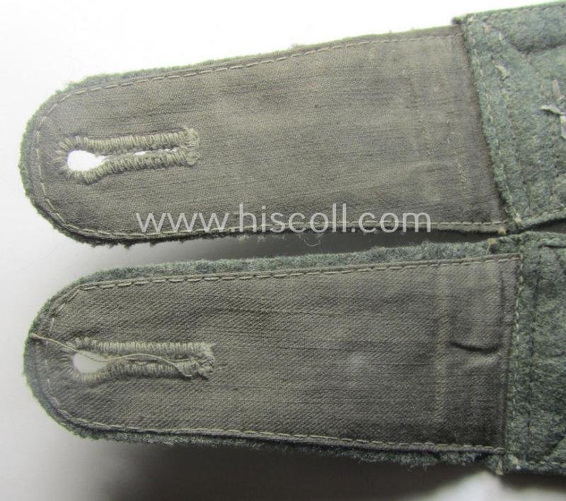 Fully matching pair of neatly 'cyphered'- (and I deem early- ie. mid-war-period), WH (Kriegsmarine) NCO-type shoulderstraps as was intended for usage by an: 'Oberfeldwebel eines Küsten-Artillerie-Rgts. o. Abtlgs.' — image 5